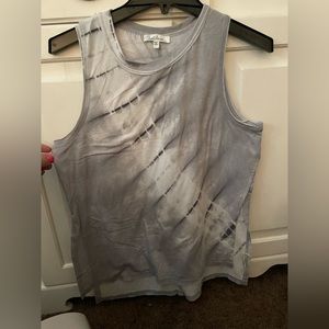 Gray Tie dye Cloud Chaser tank top size Lg.